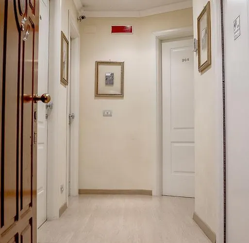 House 2* Roma