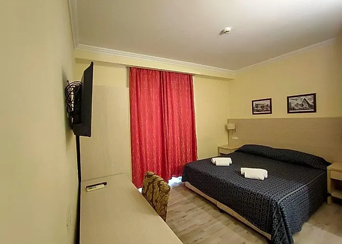 House 2* Roma