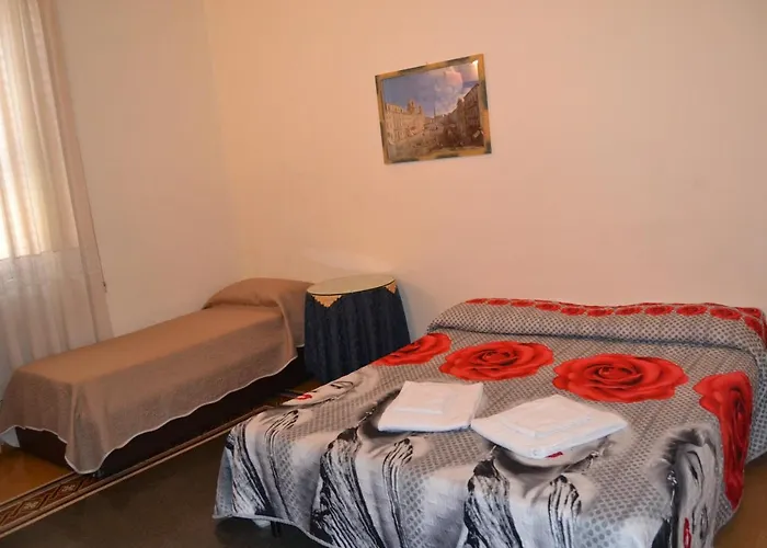 Oda ve Kahvaltı House 2*